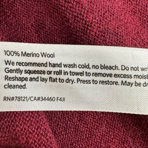 Eileen Fisher Merino Wool Sweater size XS Curved Hem - Picture 7 of 7